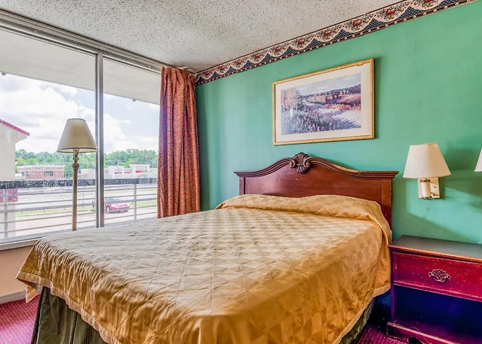 Oyo Hotel Jackson North I-55