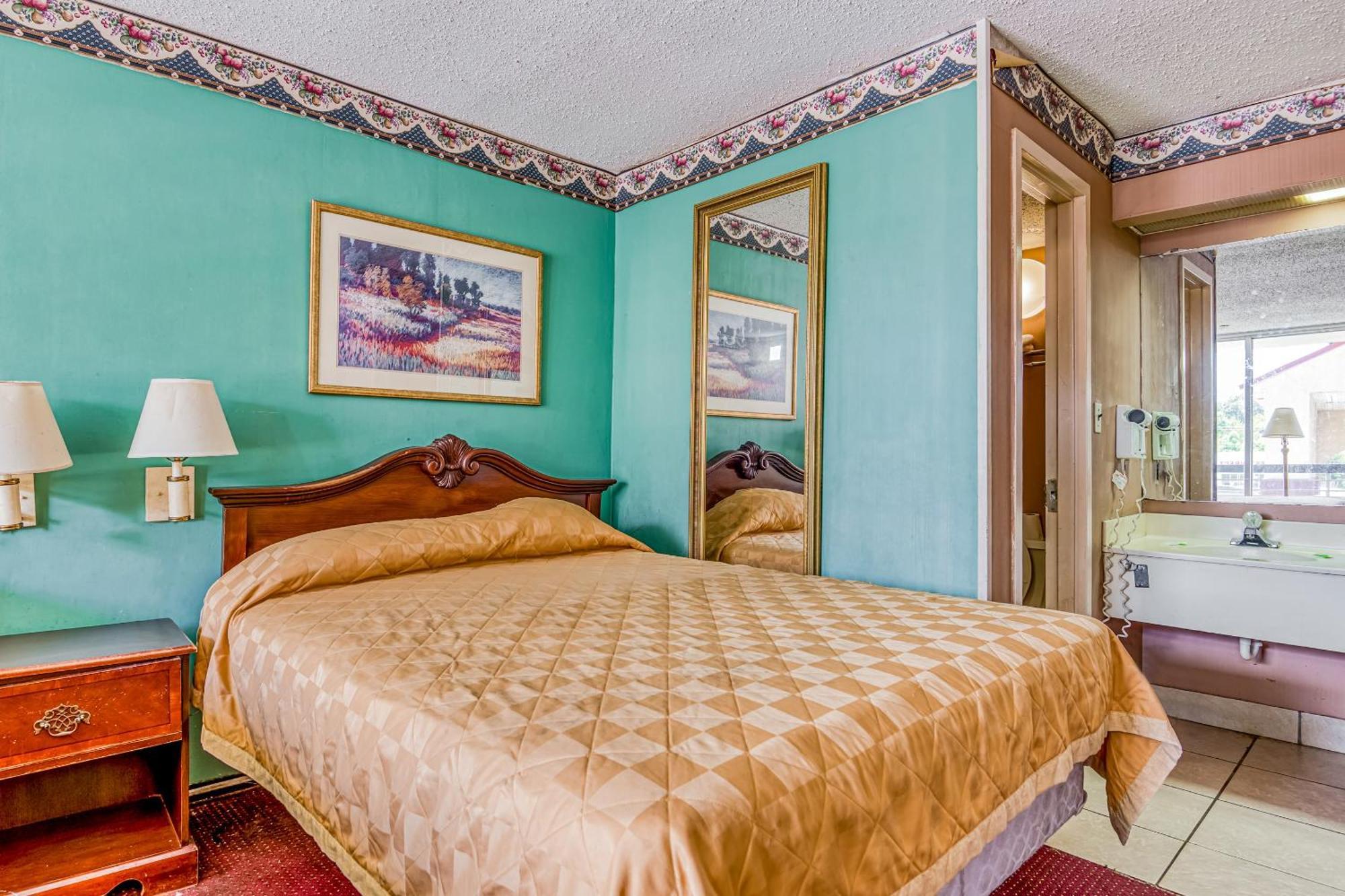 Oyo North I-55 Hotel